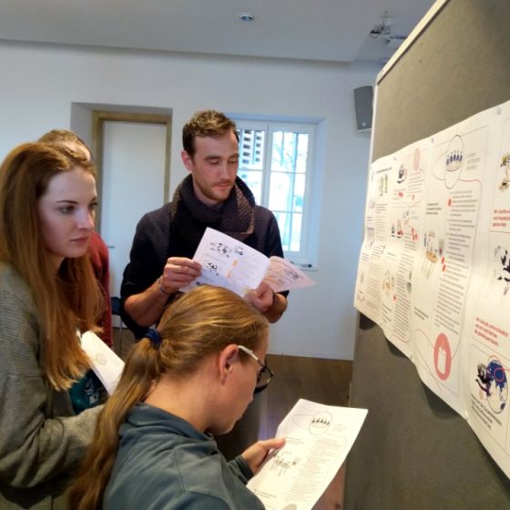 Au service des communautés